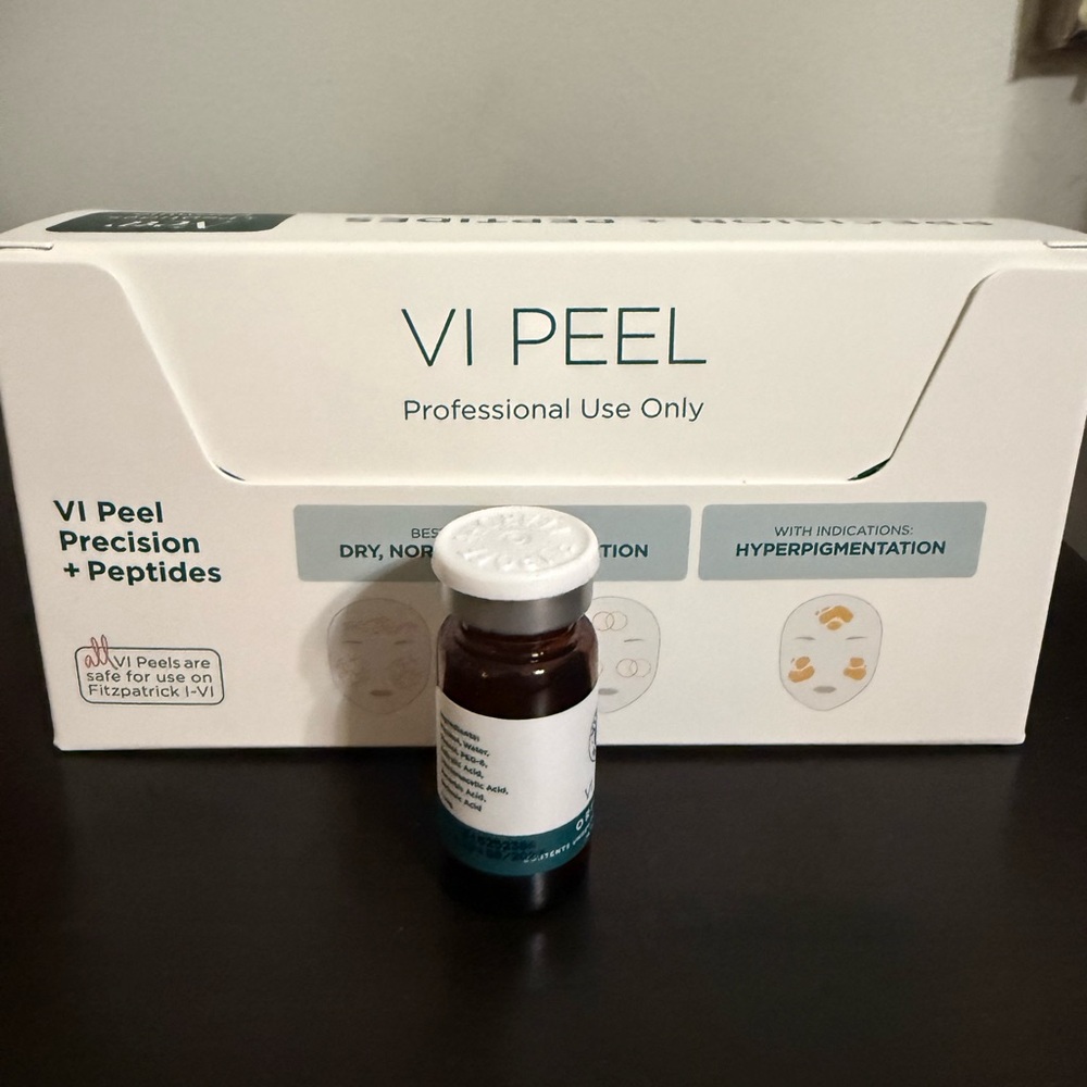 VI Precision Plus Peel  sealed Exp 8/2027 NWT